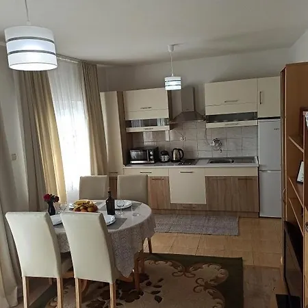 Alen Apartment Mimice
