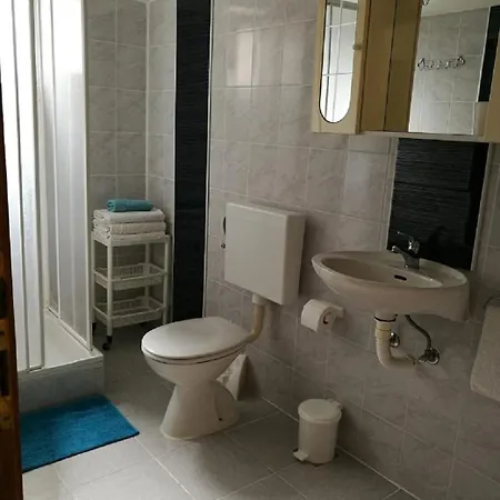 Alen Apartment Mimice