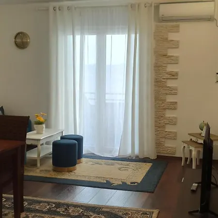 Alen Apartment *