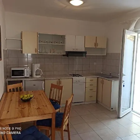 Alen Apartman Mimice